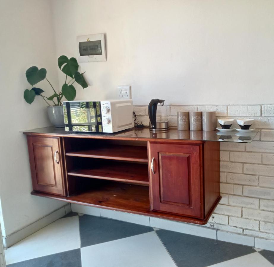 Shalom Place Of Peace Vasfontein Kültér fotó